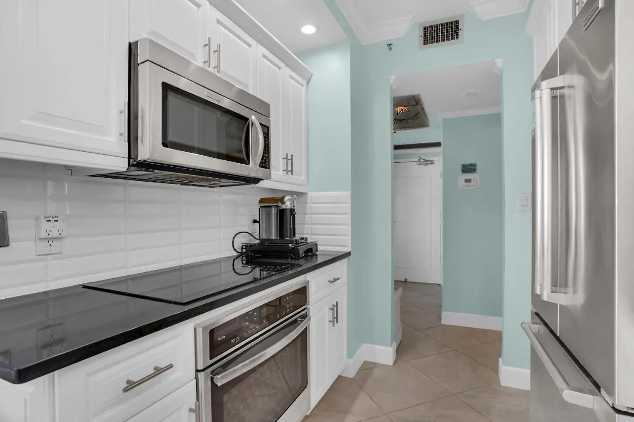 Surfside Resort #403 Destin Holiday home